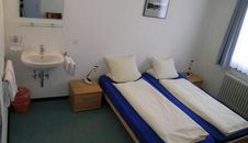 Hirschen backpackers.hotel.pub