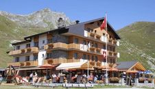 Hotel Alpina
