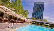 HÔTEL INTERCONTINENTAL
