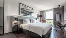 Park Inn Zurich Airport