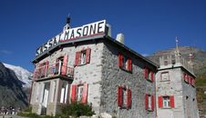 Berghotel Sassal Masone