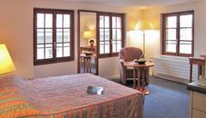 Hotel Hine Adon