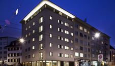 Hotel D
