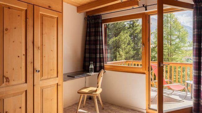 Hotel Chesa Rosatsch – image