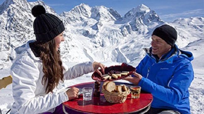 Hotel Chesa Rosatsch – image