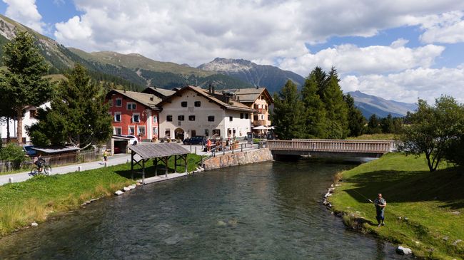 Hotel Chesa Rosatsch – image