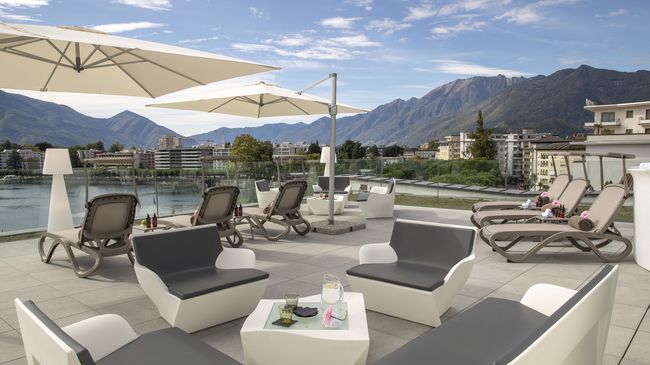Image 17 - Hotel & Lounge Lago Maggiore