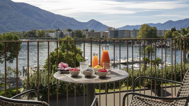Image 43 - Hotel & Lounge Lago Maggiore
