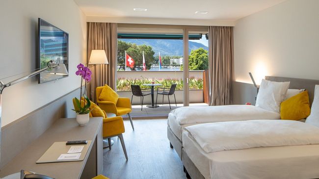 Image 25 - Hotel & Lounge Lago Maggiore