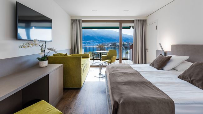 Image 34 - Hotel & Lounge Lago Maggiore