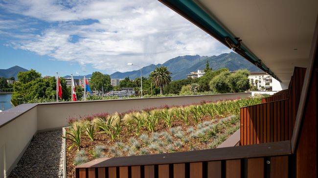 Image 40 - Hotel & Lounge Lago Maggiore