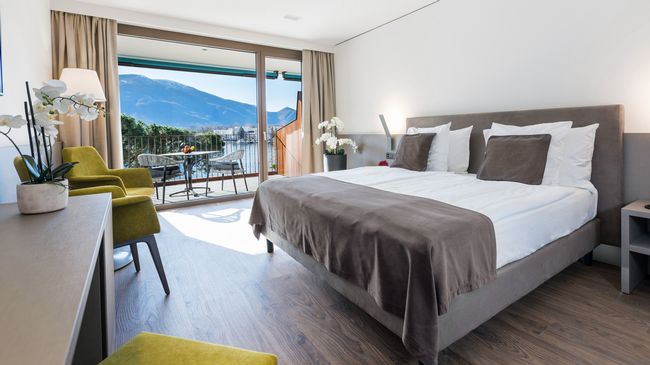 Image 41 - Hotel & Lounge Lago Maggiore