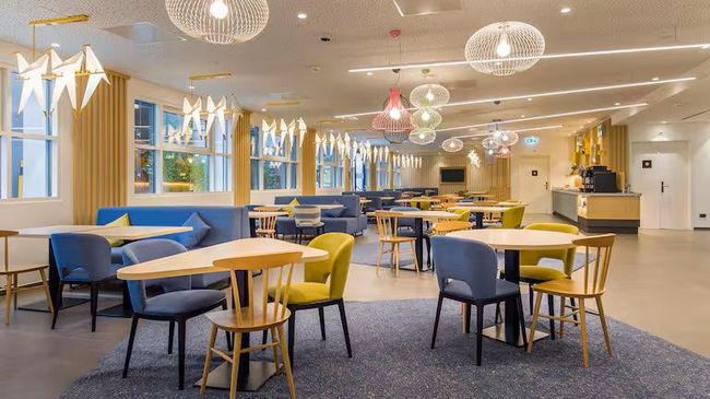 Image 15 - Hampton by Hilton Locarno