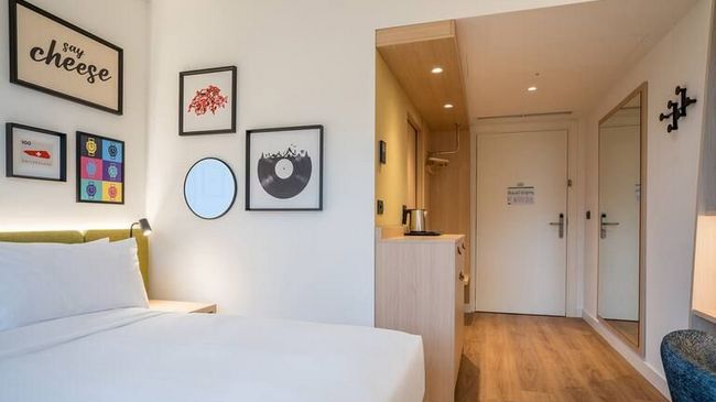 Image 16 - Hampton by Hilton Locarno